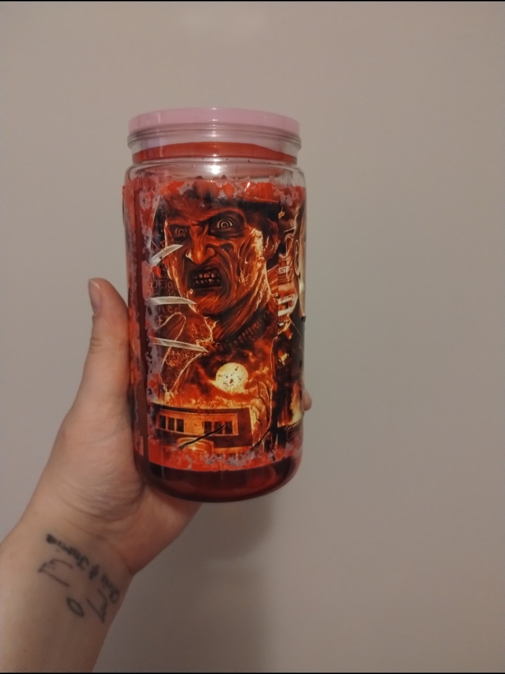 Red Horror-Themed Decorative 16 Oz Snow Globe Tumbler